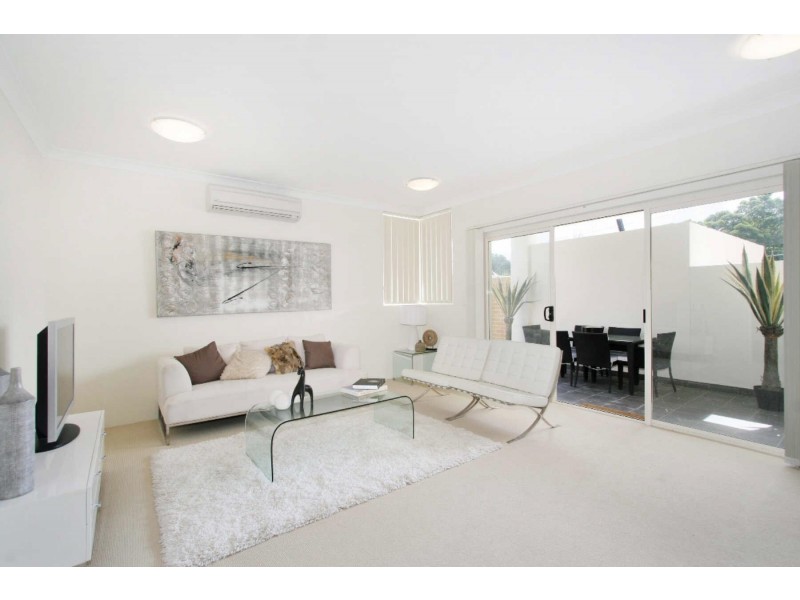 5/12  BENEDICT COURT, Holroyd NSW 2142