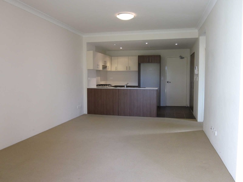 5/12  BENEDICT COURT, Holroyd NSW 2142