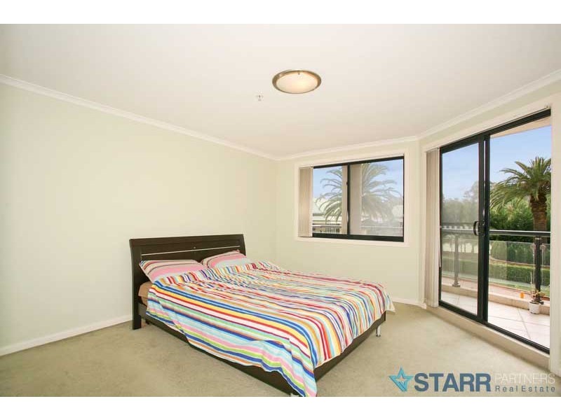 211/91B Bridge Road, Westmead NSW 2145