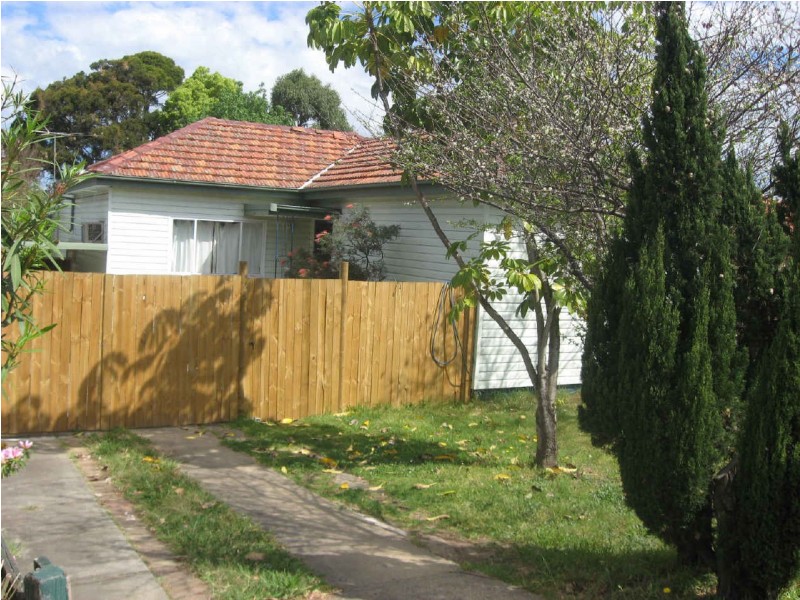 102  MCCREDIE ROAD, Guildford West NSW 2161