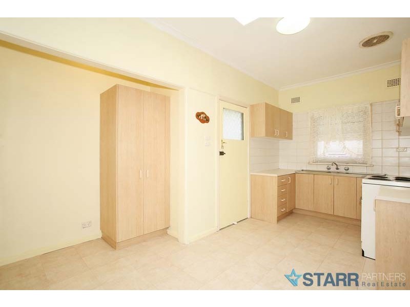 62 Fairfield Road, Guildford West NSW 2161