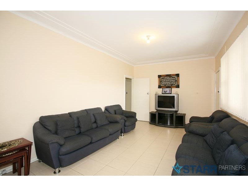 12 Eric Avenue, Merrylands NSW 2160