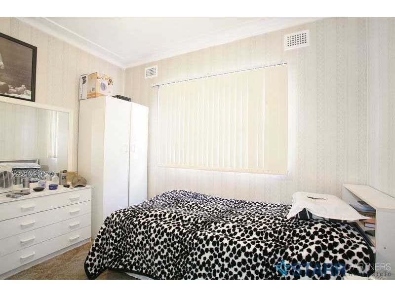 12 Eric Avenue, Merrylands NSW 2160