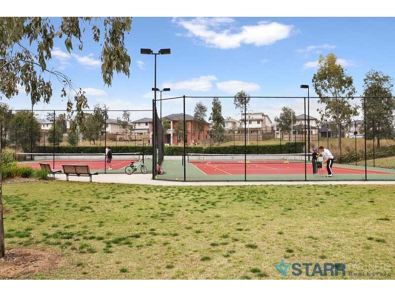 4 Burriang Way, Pemulwuy NSW 2145