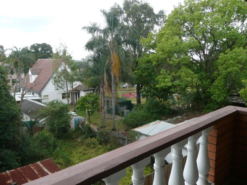 14/84  THE ESPLANADE, Guildford NSW 2161