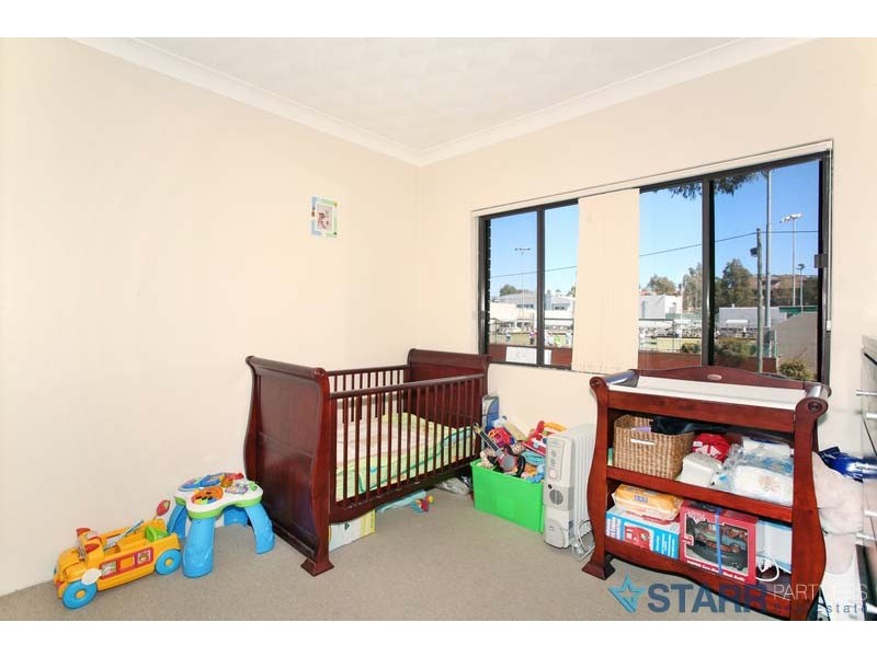 4/4-6 Cambridge Street, Merrylands NSW 2160