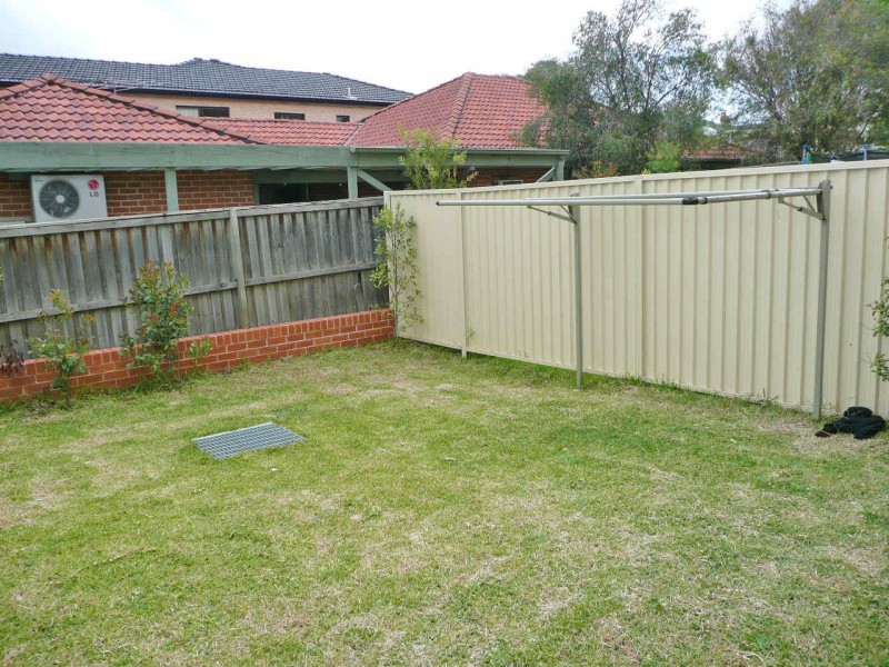 8/102  LACKEY STREET, Merrylands NSW 2160