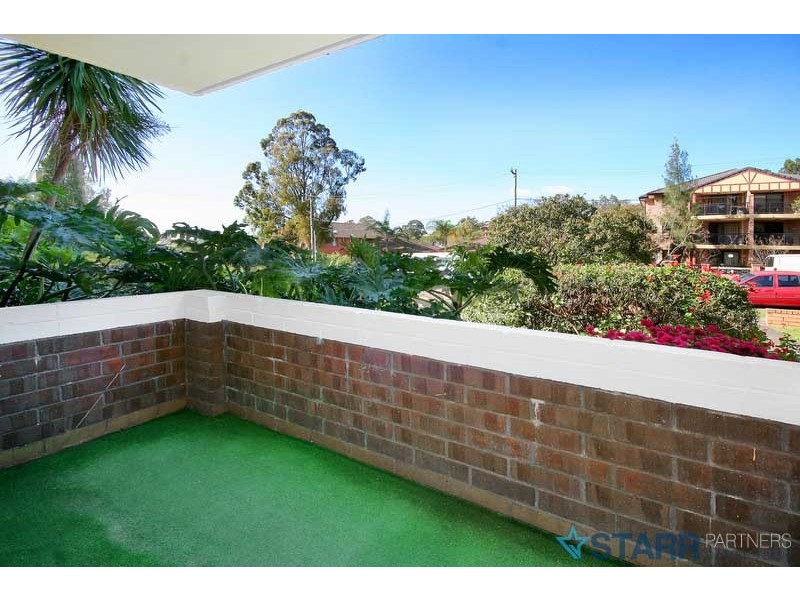 8/5-13 Todd Street, Merrylands NSW 2160