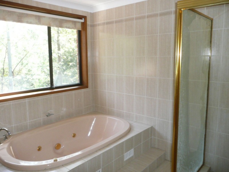 11  WOODCHESTER CLOSE, Castle Hill NSW 2154