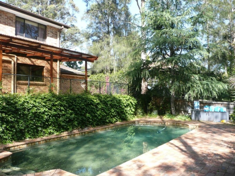 11  WOODCHESTER CLOSE, Castle Hill NSW 2154