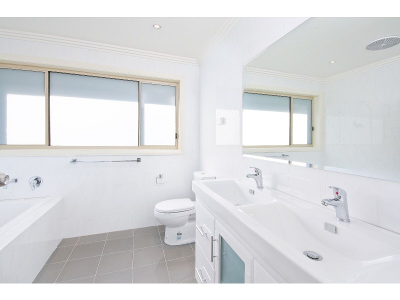 9 5B BUCKLEYS ROAD, Winston Hills NSW 2153