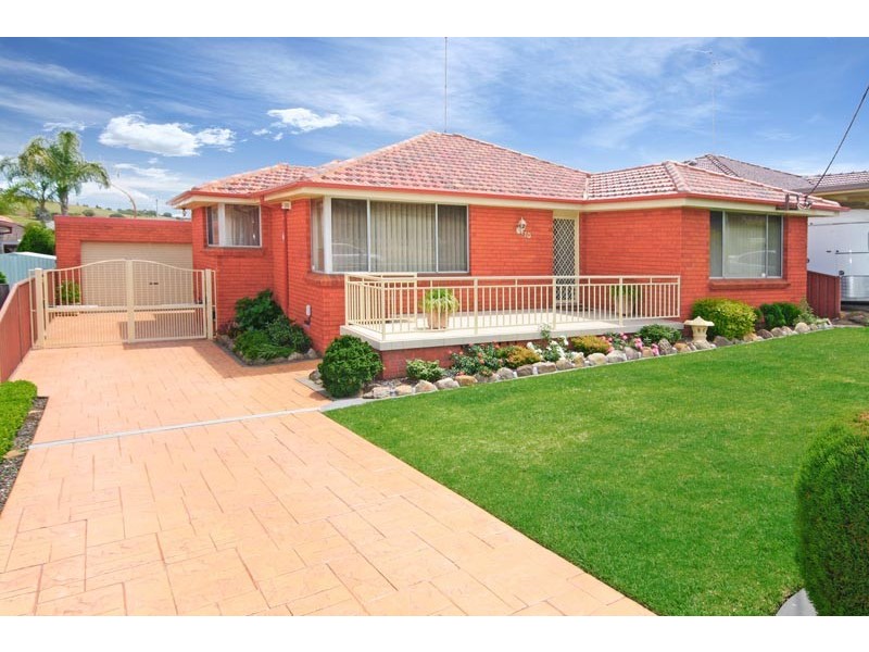 10 Cooma Road, Greystanes NSW 2145