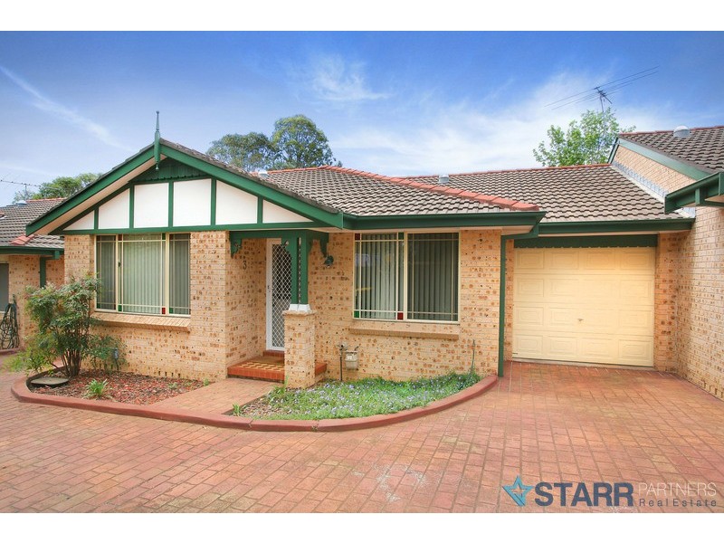 3/30 Girraween Road, Girraween NSW 2145