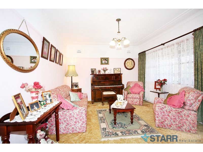 66 McCredie Road, Guildford West NSW 2161