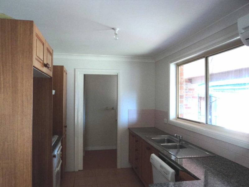 02/203  OLD WINDSOR ROAD, Old Toongabbie NSW 2146