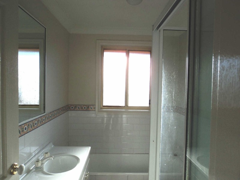 02/203  OLD WINDSOR ROAD, Old Toongabbie NSW 2146