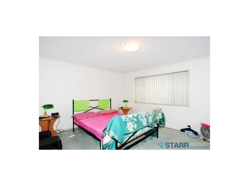 6/2-4 Kane Street, Guildford NSW 2161