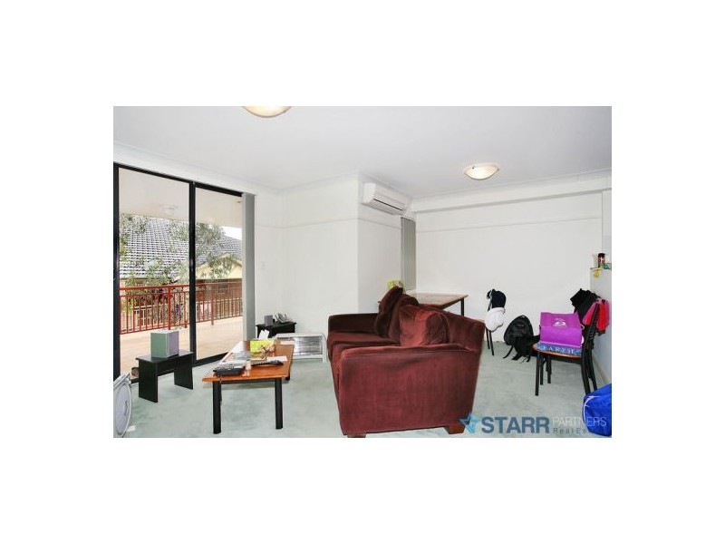 6/2-4 Kane Street, Guildford NSW 2161