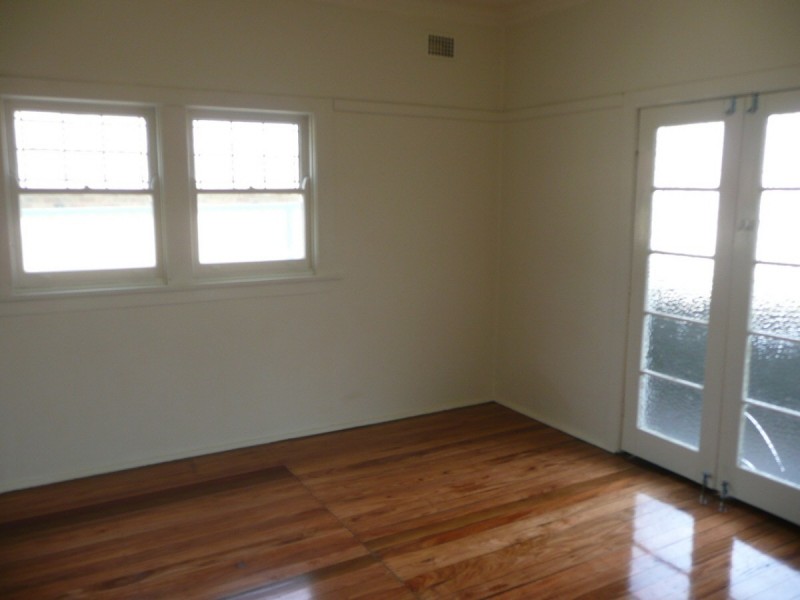 15  DONNELLY STREET, Guildford NSW 2161