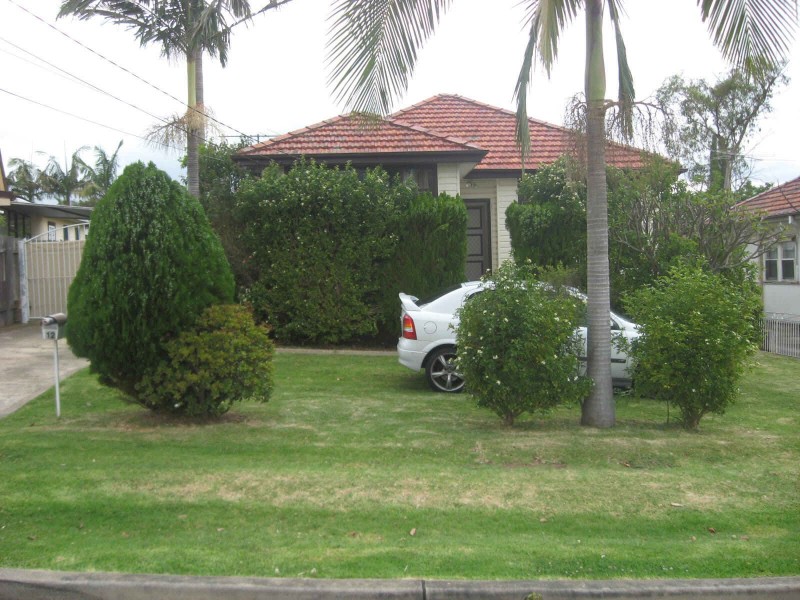 12  EDNA AVENUE, Merrylands NSW 2160