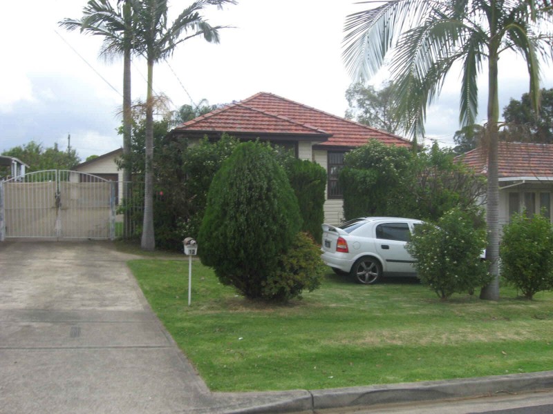 12  EDNA AVENUE, Merrylands NSW 2160