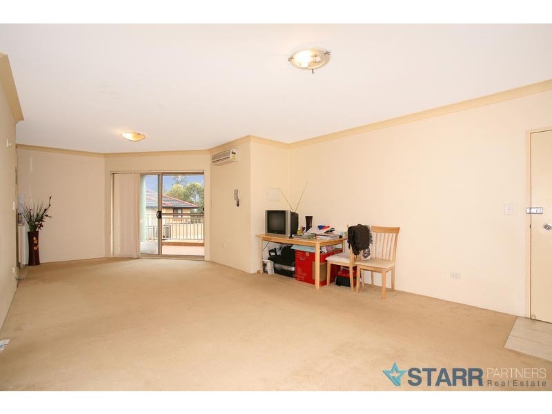 6/30-36 Memorial Avenue, Merrylands NSW 2160