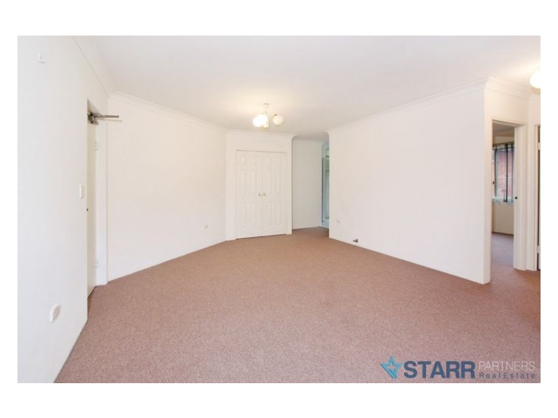 1/102 Stapleton Street, Pendle Hill NSW 2145