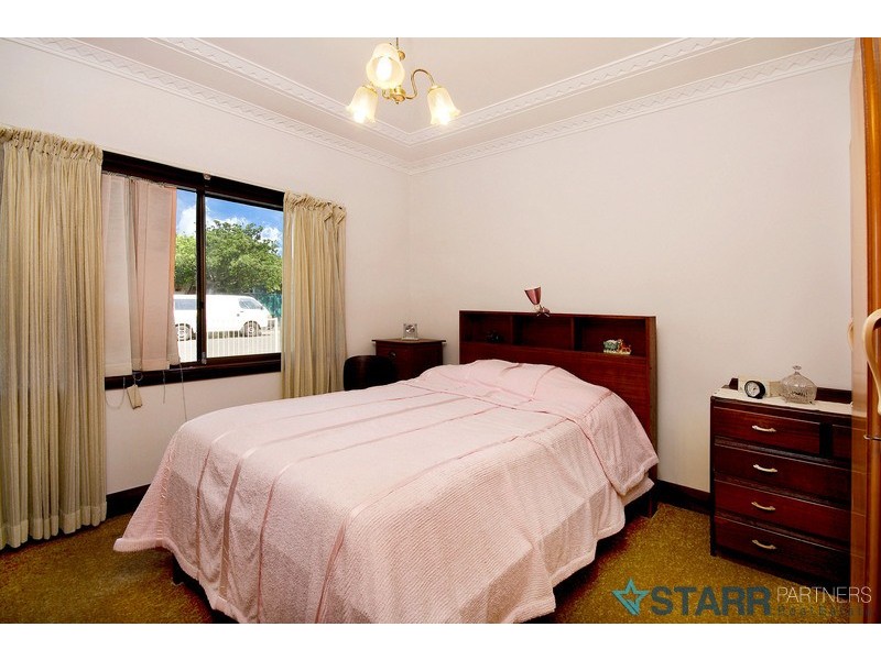 14 Bennalong Street, Granville NSW 2142