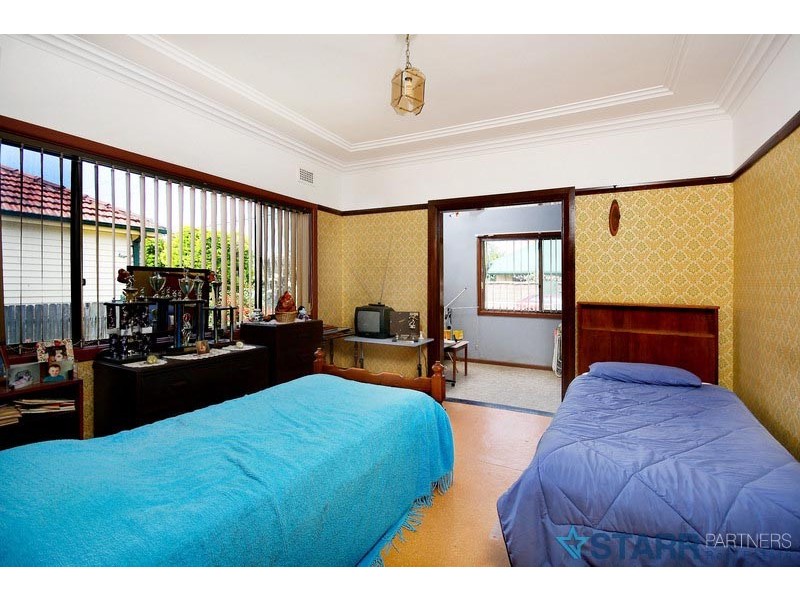 14 Bennalong Street, Granville NSW 2142