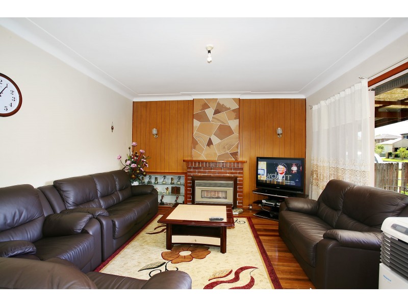 8 Haven Street, Merrylands NSW 2160