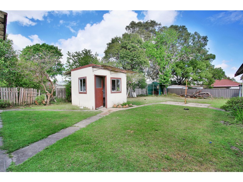 8 Haven Street, Merrylands NSW 2160