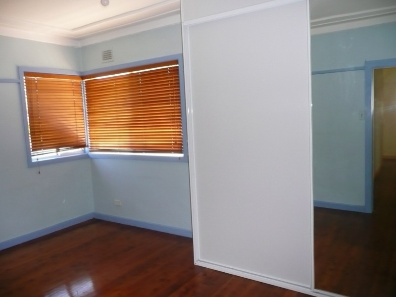 37  WOODPARK ROAD, Woodpark NSW 2164