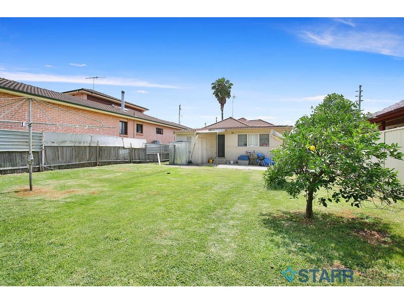 36 Kenyons Road, Merrylands NSW 2160