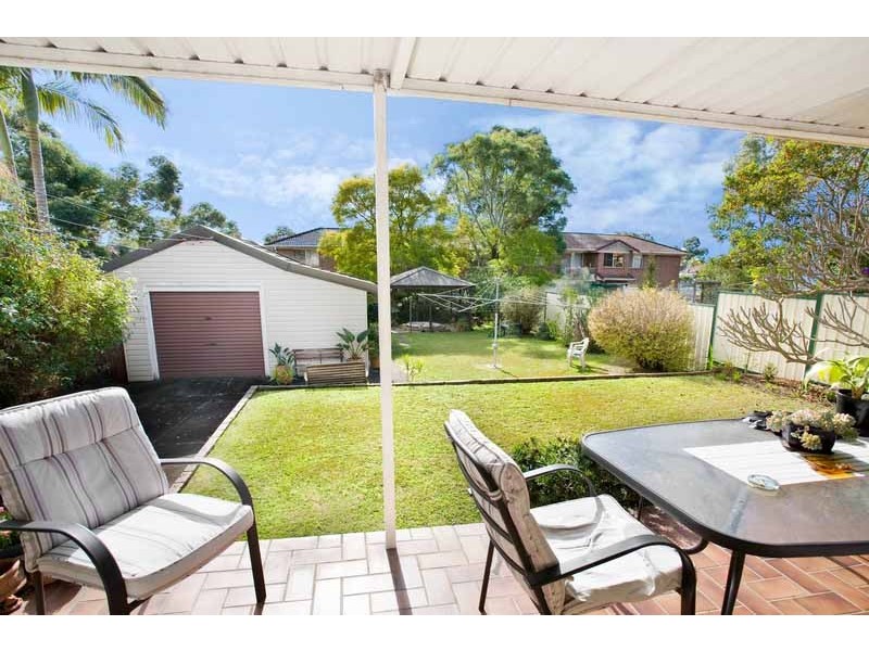 11 Gloucester Street, Merrylands NSW 2160