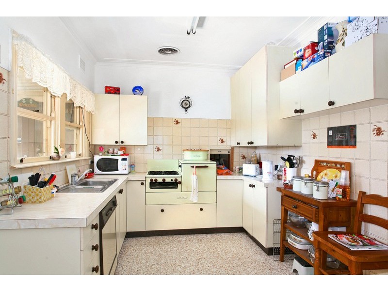 11 Gloucester Street, Merrylands NSW 2160