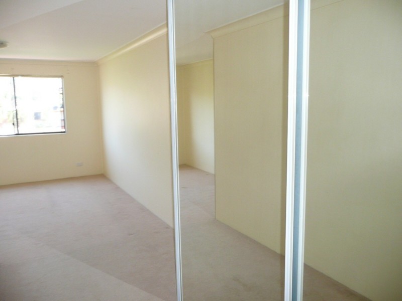 15/3-7  ADDLESTONE ROAD, Merrylands NSW 2160