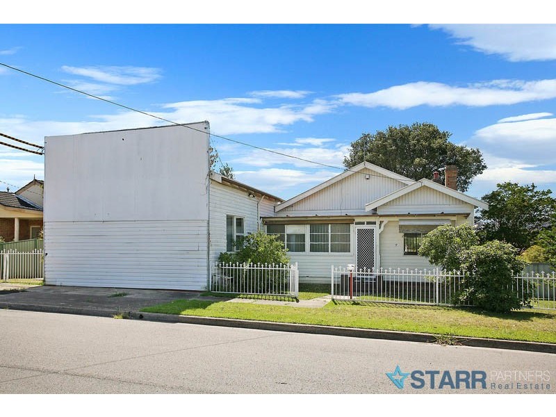 7 Garnet Street, Merrylands NSW 2160