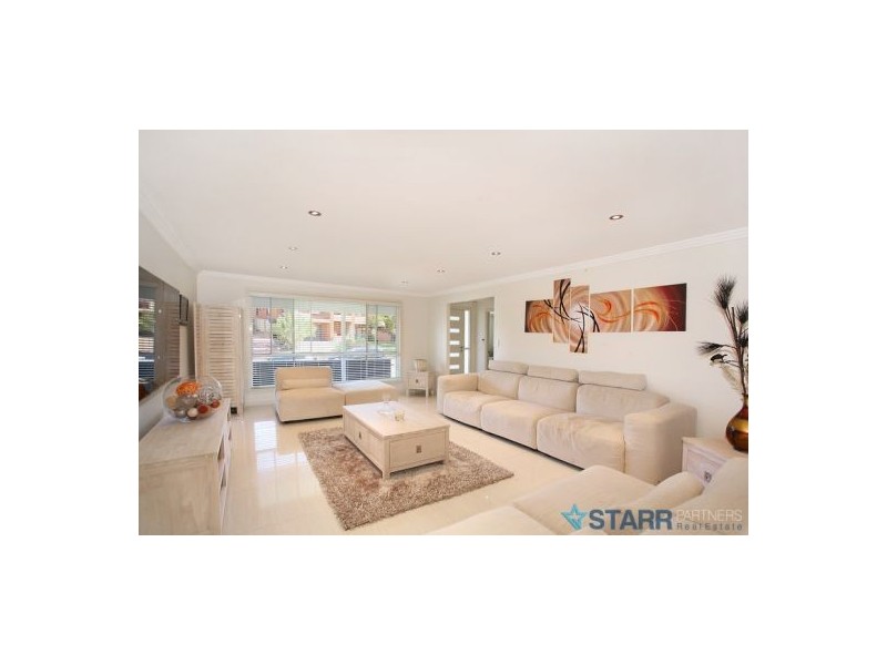 25 Rosewood Drive, Greystanes NSW 2145