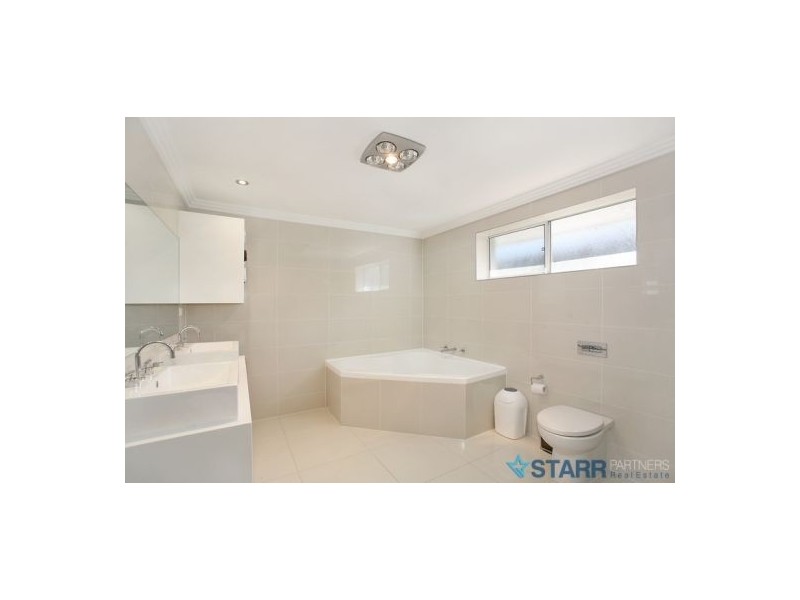 25 Rosewood Drive, Greystanes NSW 2145