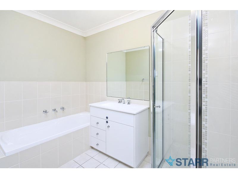 1A Cummings Avenue, Pemulwuy NSW 2145