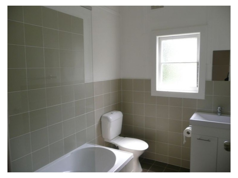 15  DONNELLY STREET, Guildford NSW 2161