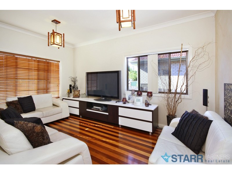 3 Garnet Street, Merrylands NSW 2160