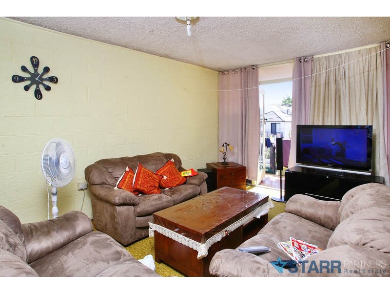 4/103 Alfred Street, Harris Park NSW 2150