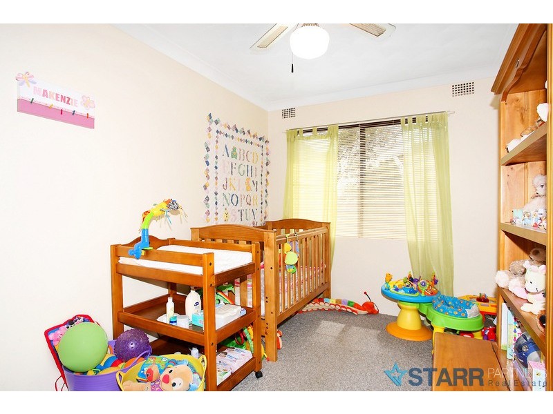 8/36 Treves Street, Merrylands NSW 2160