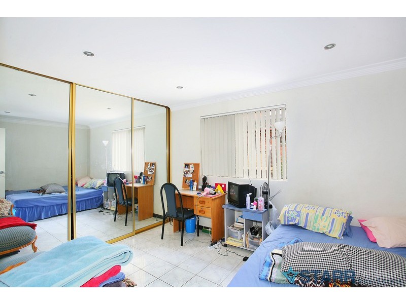 20/34 Addlestone Road, Merrylands NSW 2160