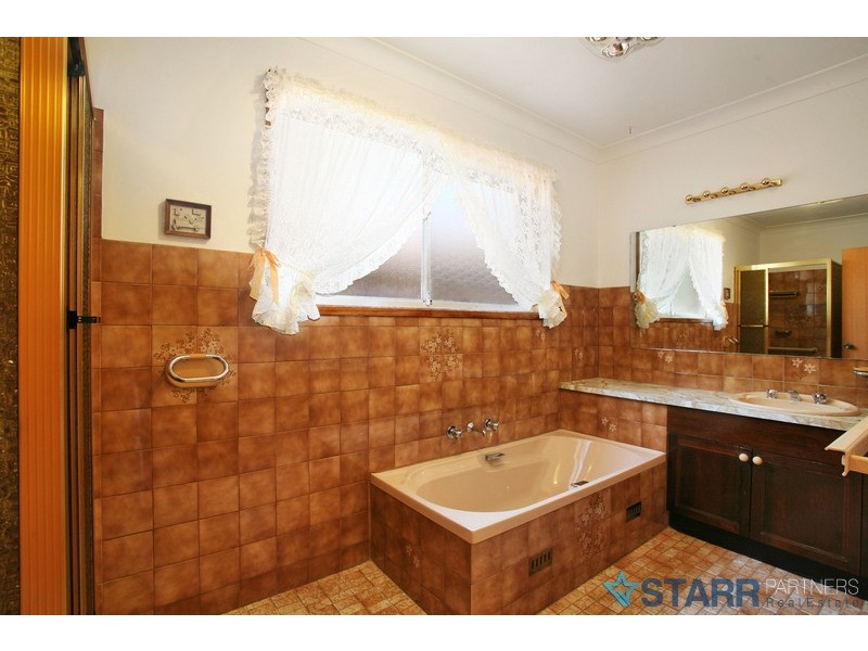 16 Norma Place, Merrylands NSW 2160