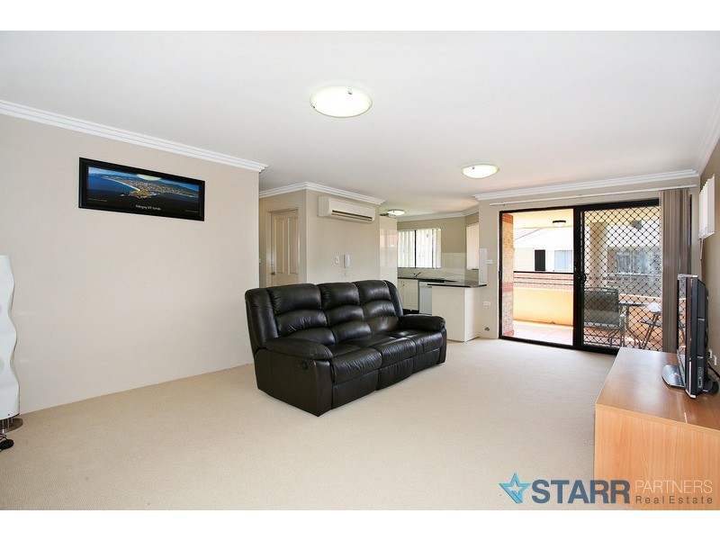 10/85 Clyde Street, Guildford NSW 2161