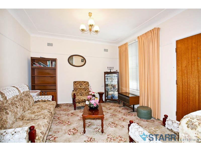 158 Excelsior Street, Guildford NSW 2161