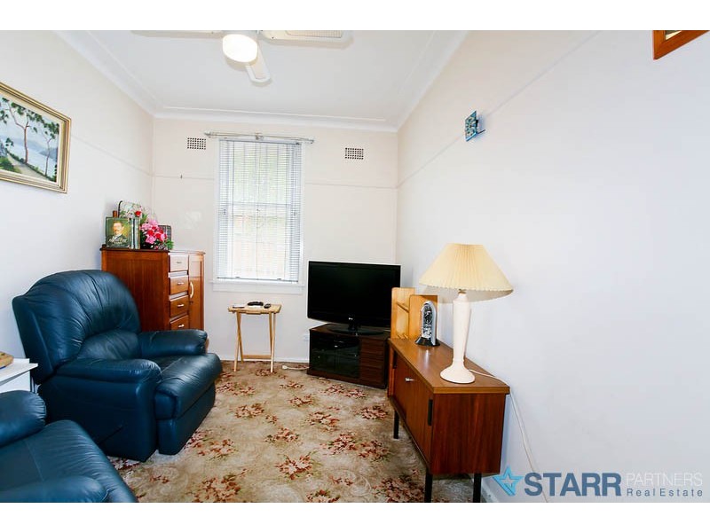 158 Excelsior Street, Guildford NSW 2161