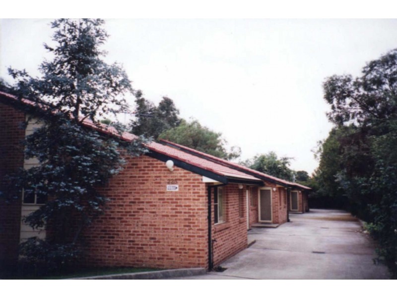 04/225  TARGO ROAD, Toongabbie NSW 2146